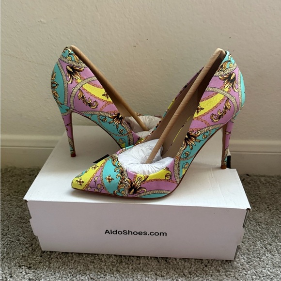 Aldo Pastel Patterned Women's Heels - Picture 2 of 6